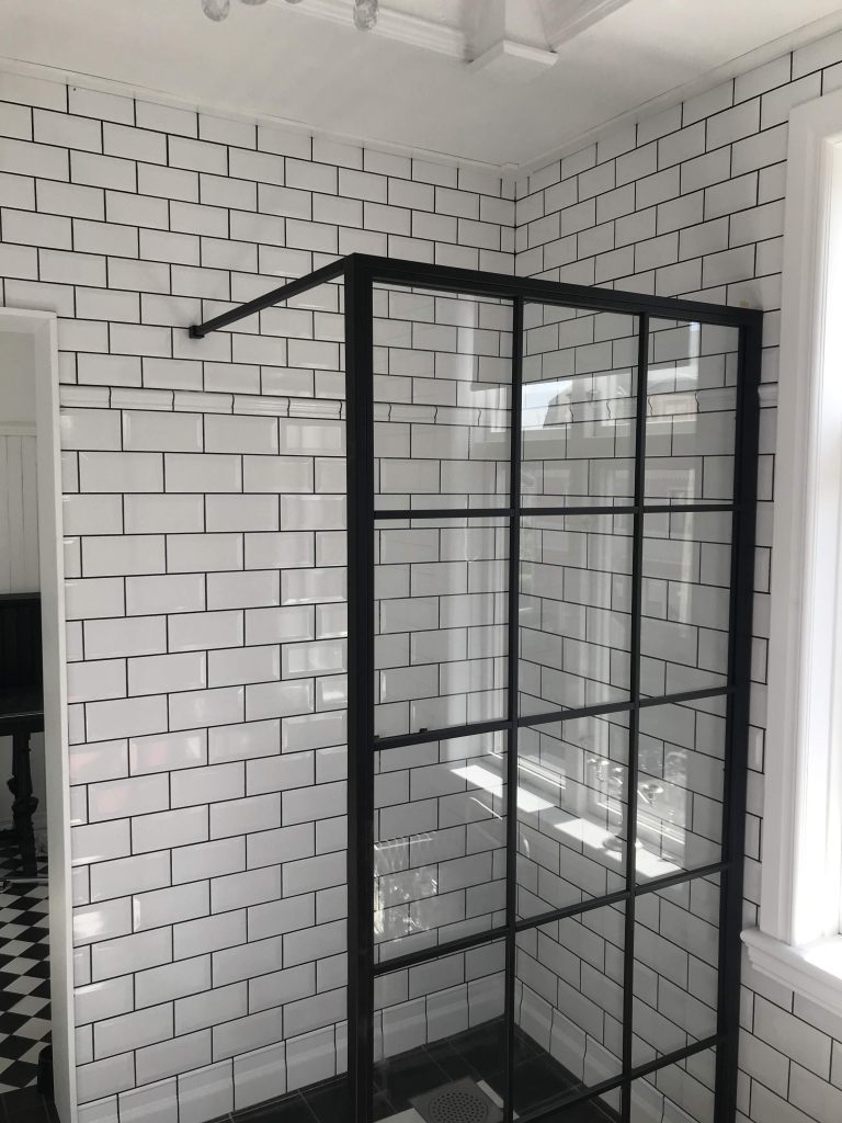 Industriglas badrum